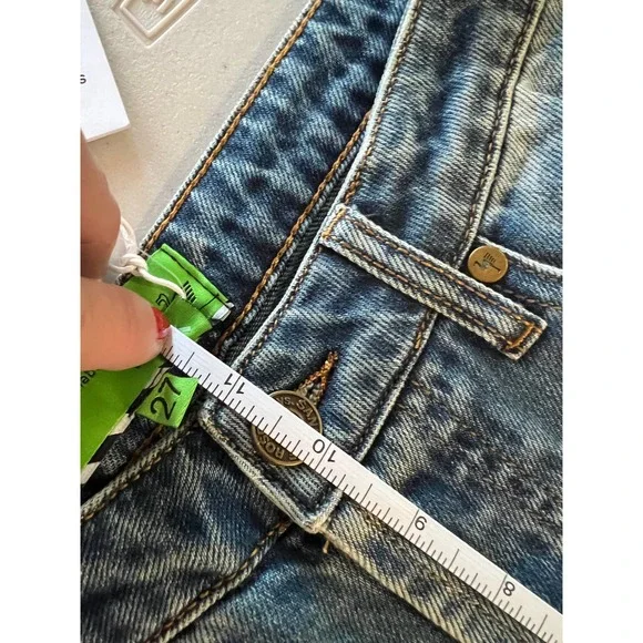 FREE PROPLE NWT WOMEN'S SIZE 27 “THE VIRGIN LABEL" DISTRESSED SKINNY JEAN - Picture 12 of 12